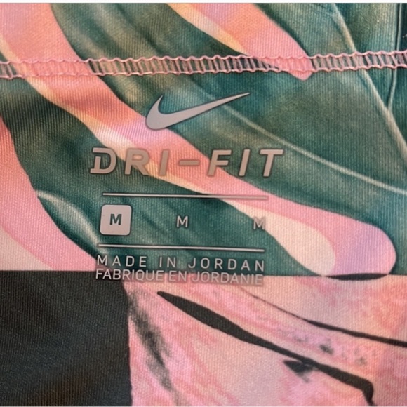 Nike Dri-Fit Women’s Pink Monstera Palm Leaves Cropped High Rise Leggings Medium - Picture 6 of 6